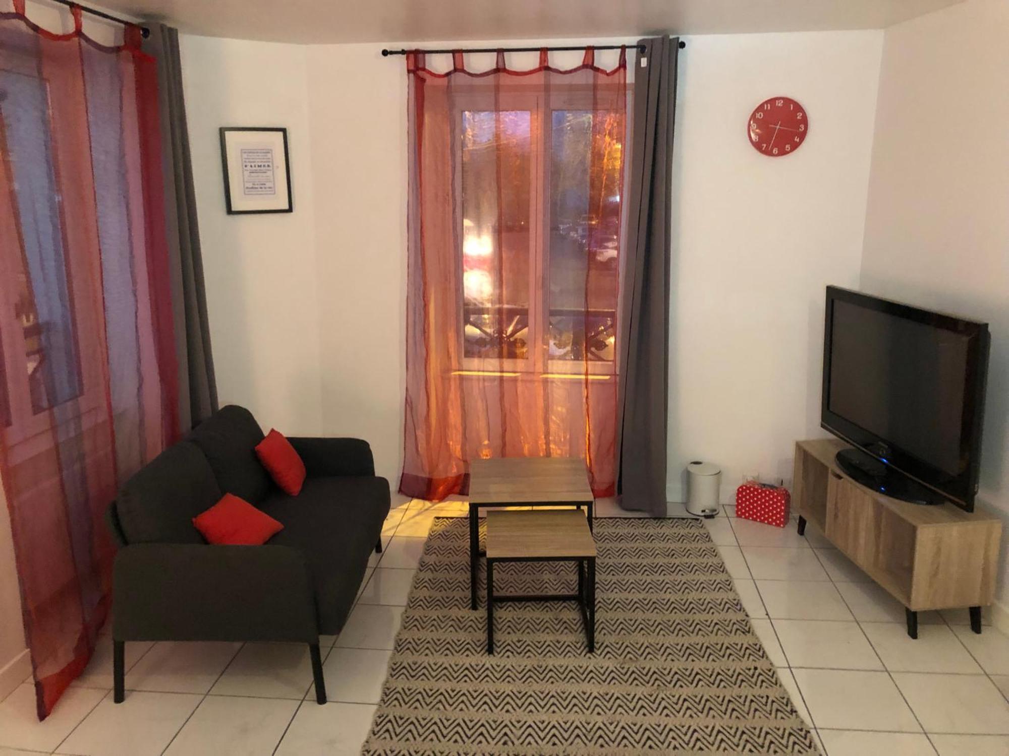 T2 Cosy Corbeil Gare Apartment Екстериор снимка